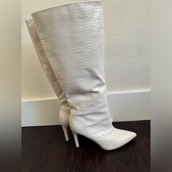 Missguided Shoes - Missguided Croc faux leather high boots